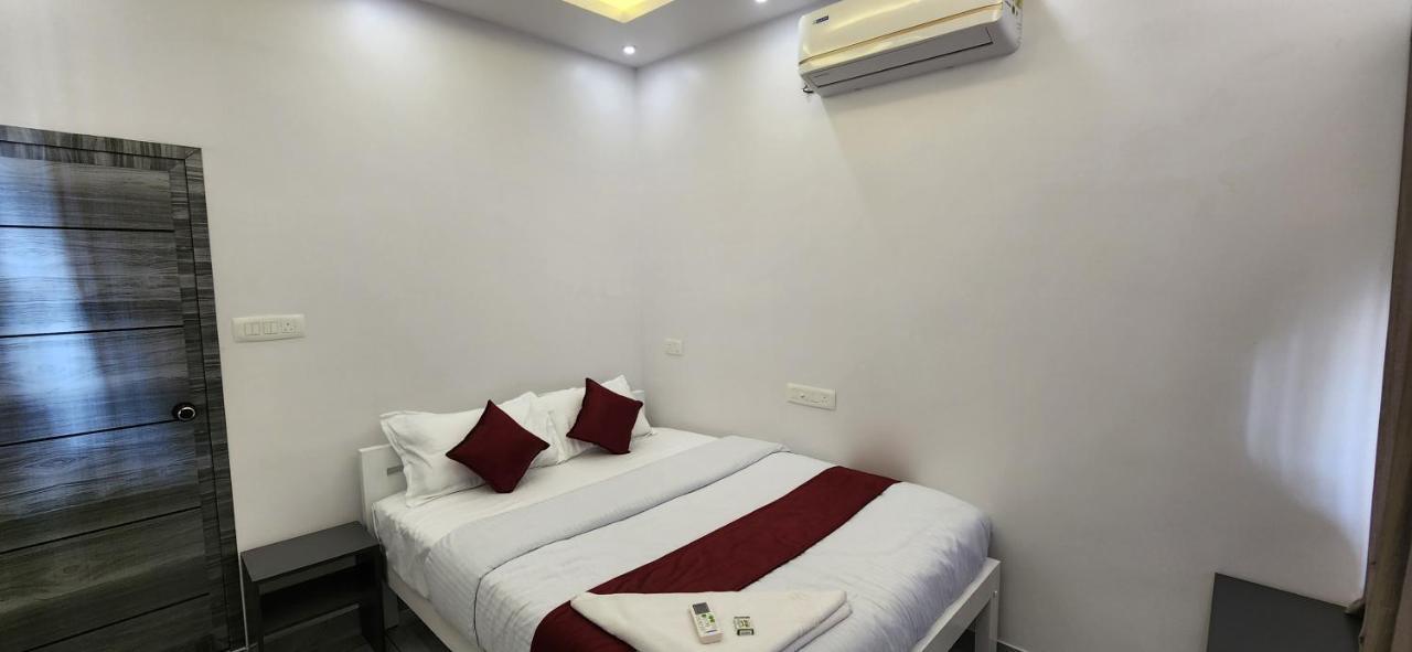 Bliss Beach Villa Alappuzha Bagian luar foto